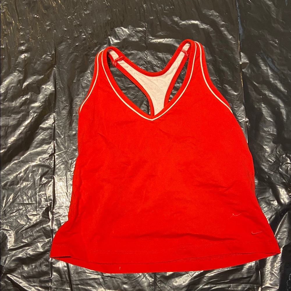 Vintage Nike Workout Crop P32